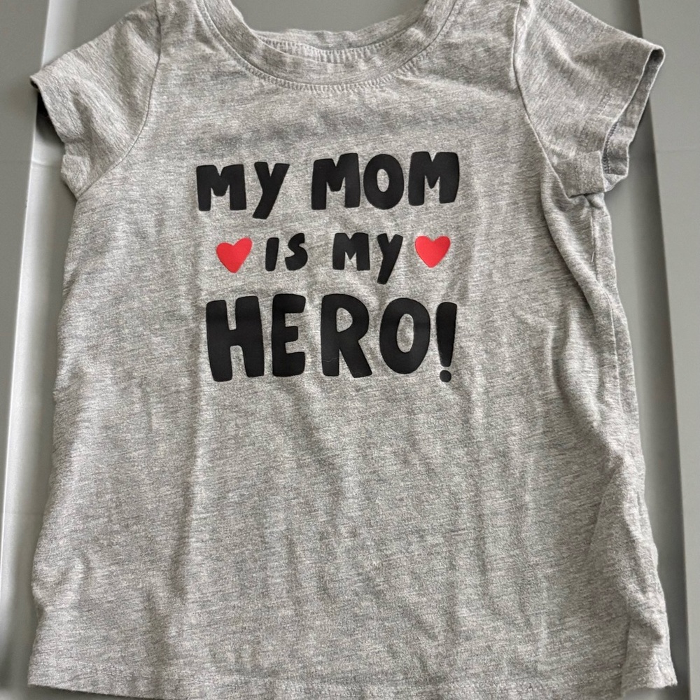 Cat & Jack Gray "My Mom Is My Hero" Tee with Red Hearts